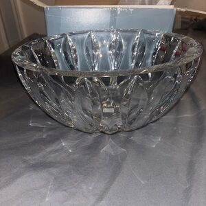Reed & Barton Equinox Bowl 10”  Full Lead Crystal Made In Slovenia Brand New